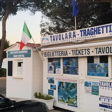 - A 100 Mt Dal Mare, Tavolara * Porto San Paolo (Sardinia)