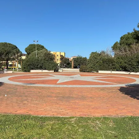 - A 100 Mt Dal Mare, Tavolara Apartment *